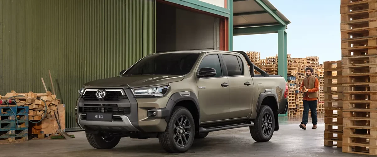TOY_LCV_PROFESSIONAL_2024_HUB_ATT_KV_Hilux-1